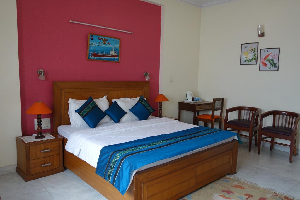 Sabs Bed And Breakfast New Delhi Bagian luar foto