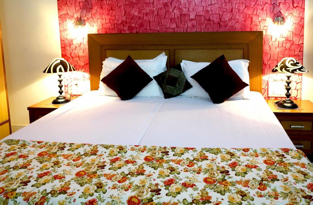 Sabs Bed And Breakfast New Delhi Bagian luar foto